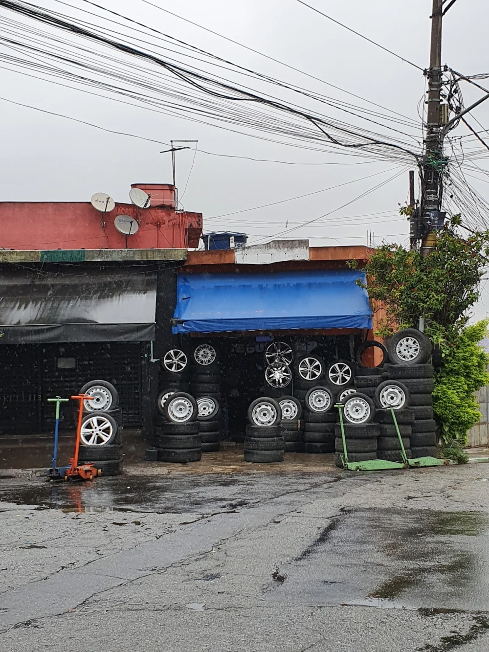 Borracharia Da Praça