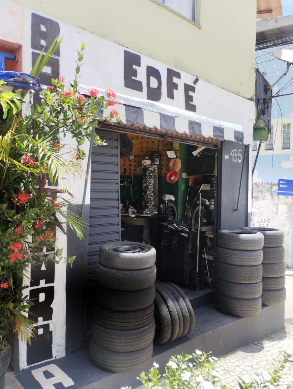 BORRACHARIA EDFÉ